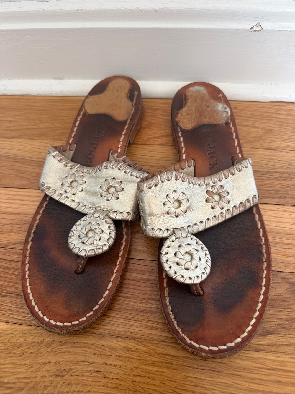Jack Rogers Silver Leather Floral Whipstitch Thong Sandals - Women